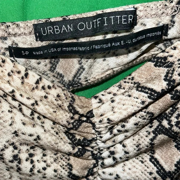 Urban Outfitters Mini Dress size Small - Picture 4 of 4